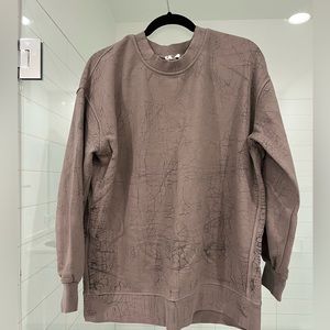 LULULEMON spackled/cracked perfectly oversized crewneck sweatshirt.